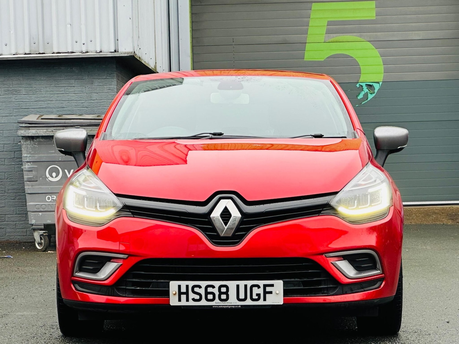Used Renault Clio 2019 for sale - 77143761: Photo 2
