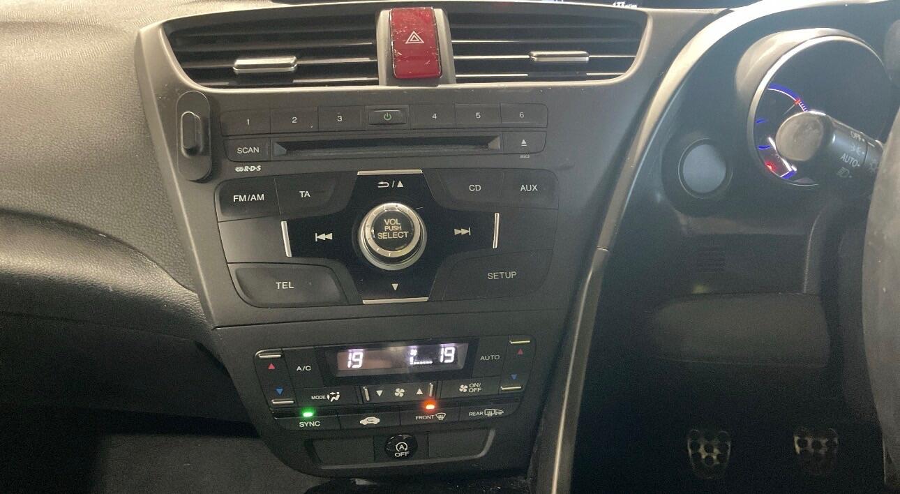 Used Honda Civic 2012 for sale - 77926150: Photo 6