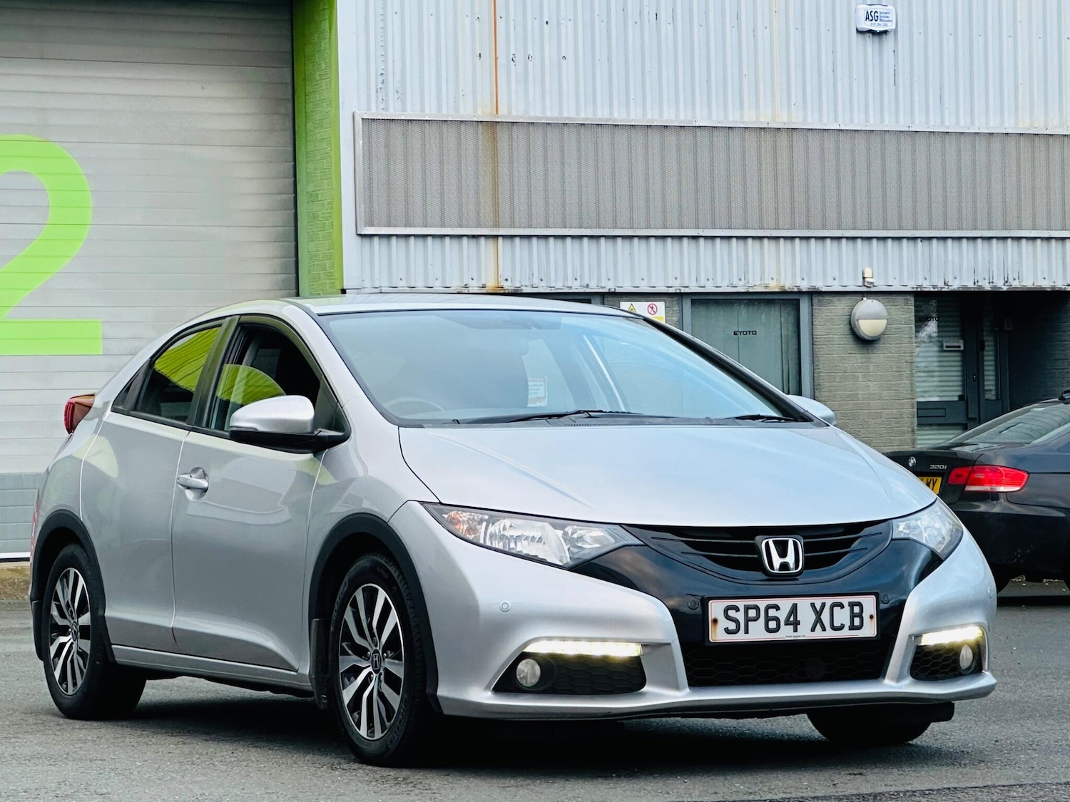 Used Honda Civic 2014 for sale - 77424771: Photo 2