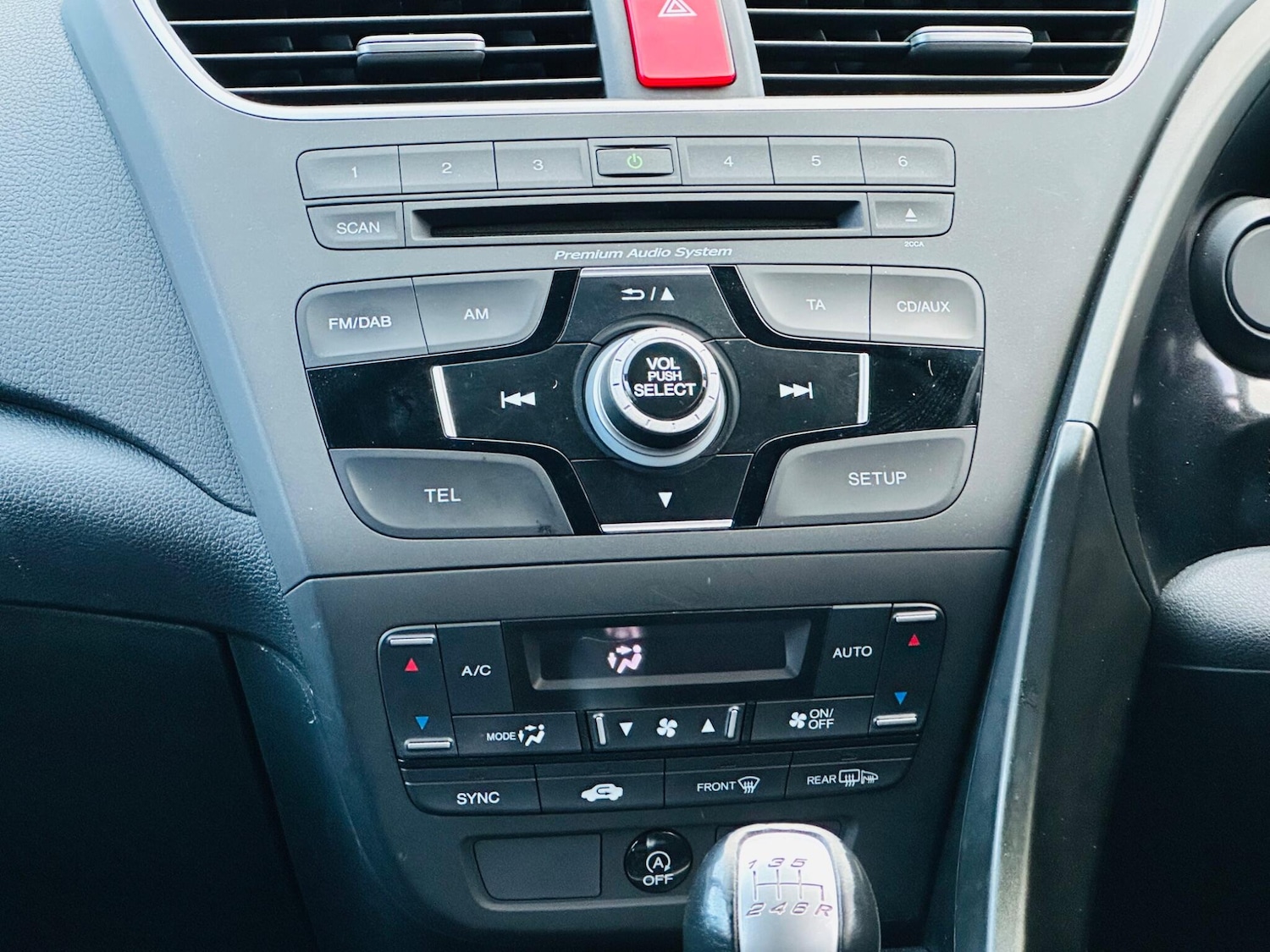 Used Honda Civic 2014 for sale - 77424771: Photo 22