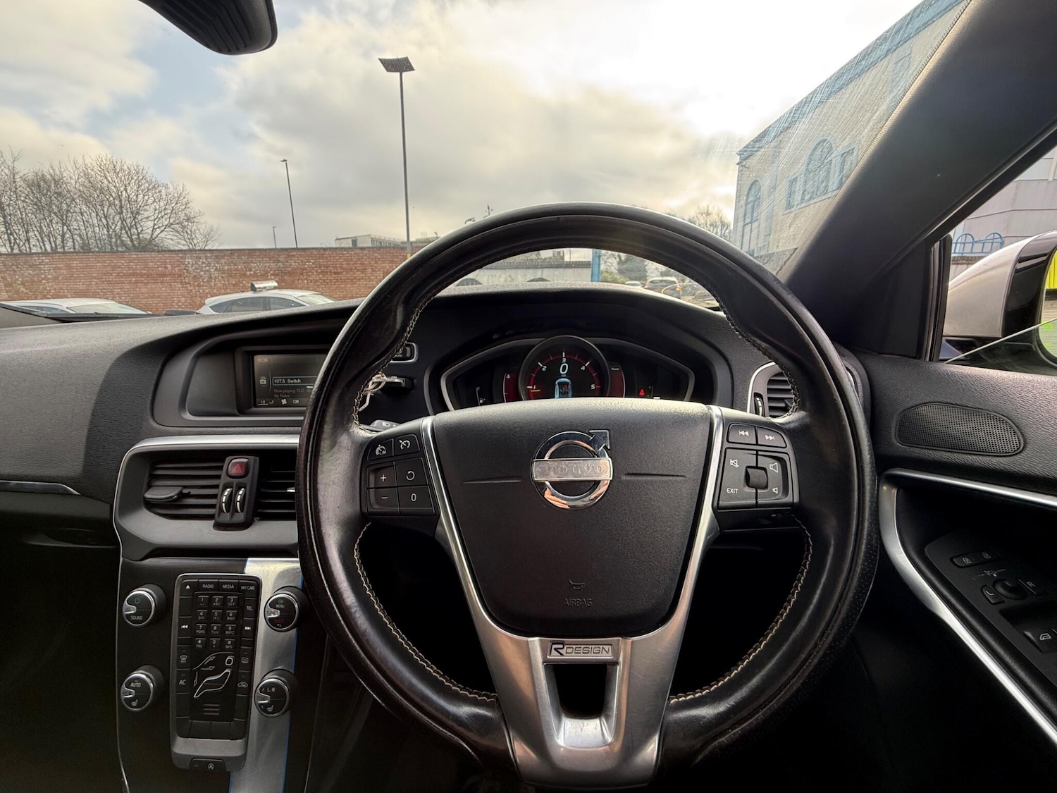 Used Volvo V40 2014 for sale - 77696566: Photo 22