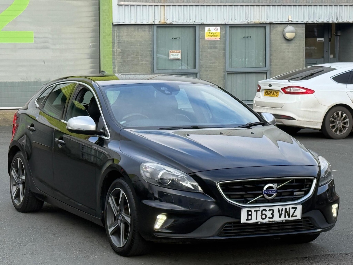 Used Volvo V40 2014 for sale - 77696566: Photo 6