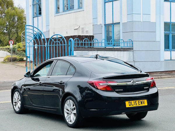 Used Vauxhall Insignia 2015 for sale - 76099032: Photo 11