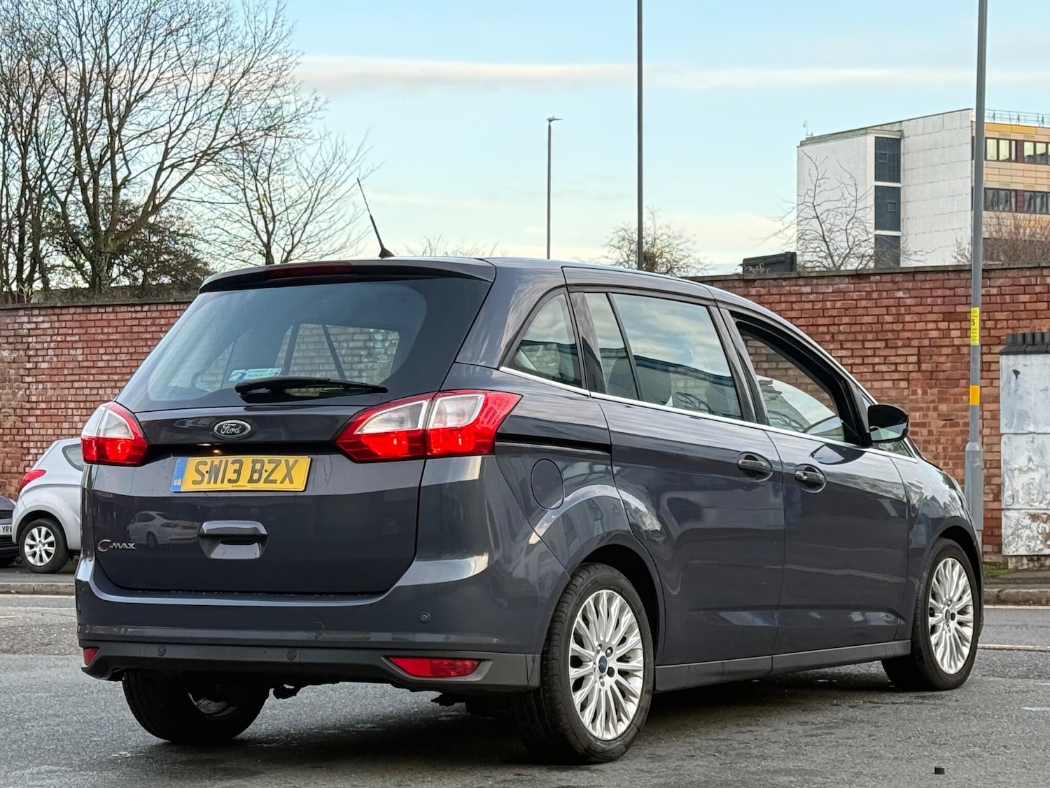 Used Ford Grand C-Max 2013 for sale - 76965141: Photo 13