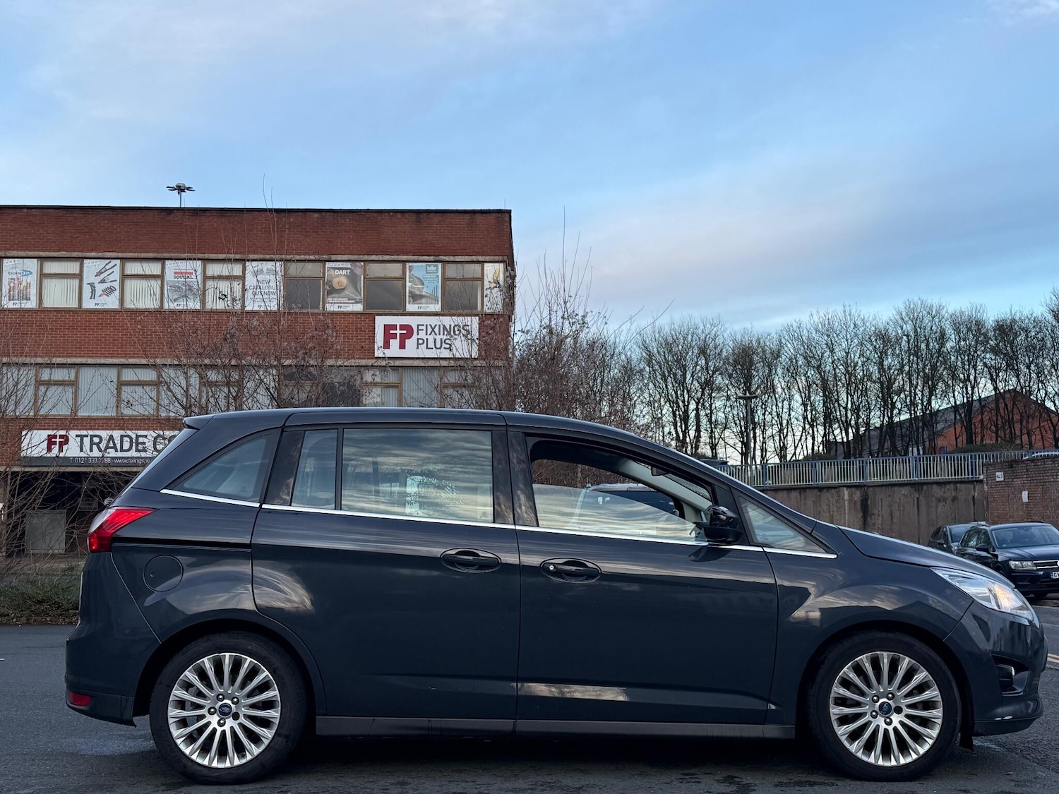 Used Ford Grand C-Max 2013 for sale - 76965141: Photo 18