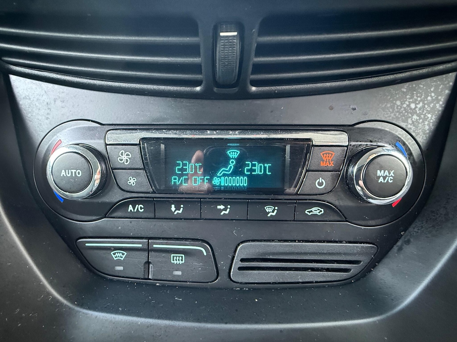 Used Ford Grand C-Max 2013 for sale - 76965141: Photo 25