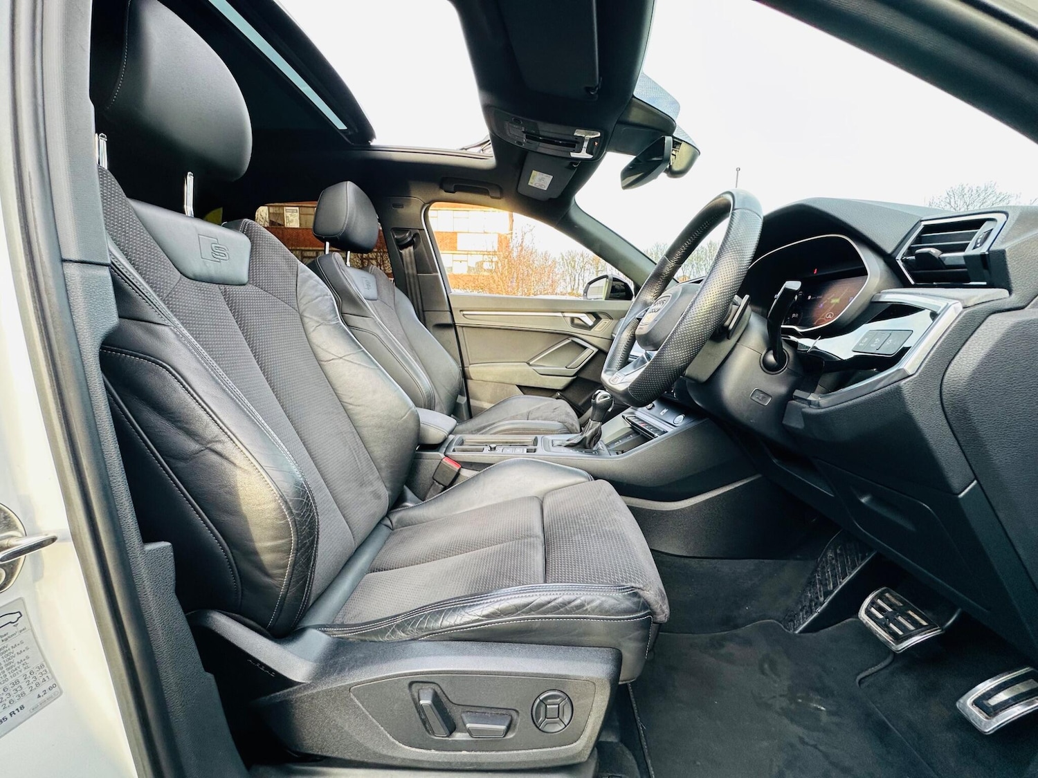 Used Audi Q3 2019 for sale - 77344277: Photo 30