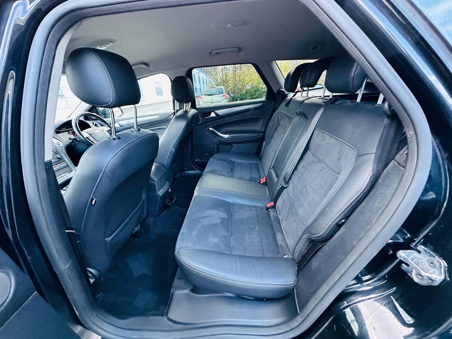 Used Ford Mondeo 2013 for sale - 76584356: Photo 12