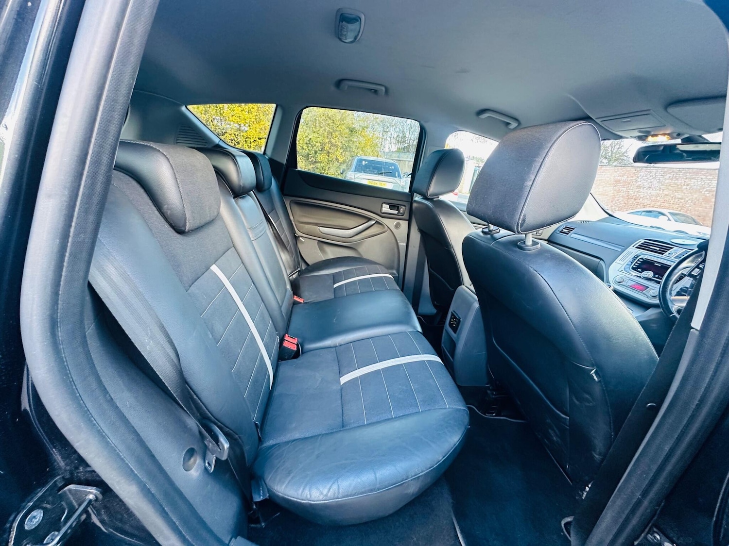 Used Ford Kuga 2012 for sale - 76671670: Photo 15