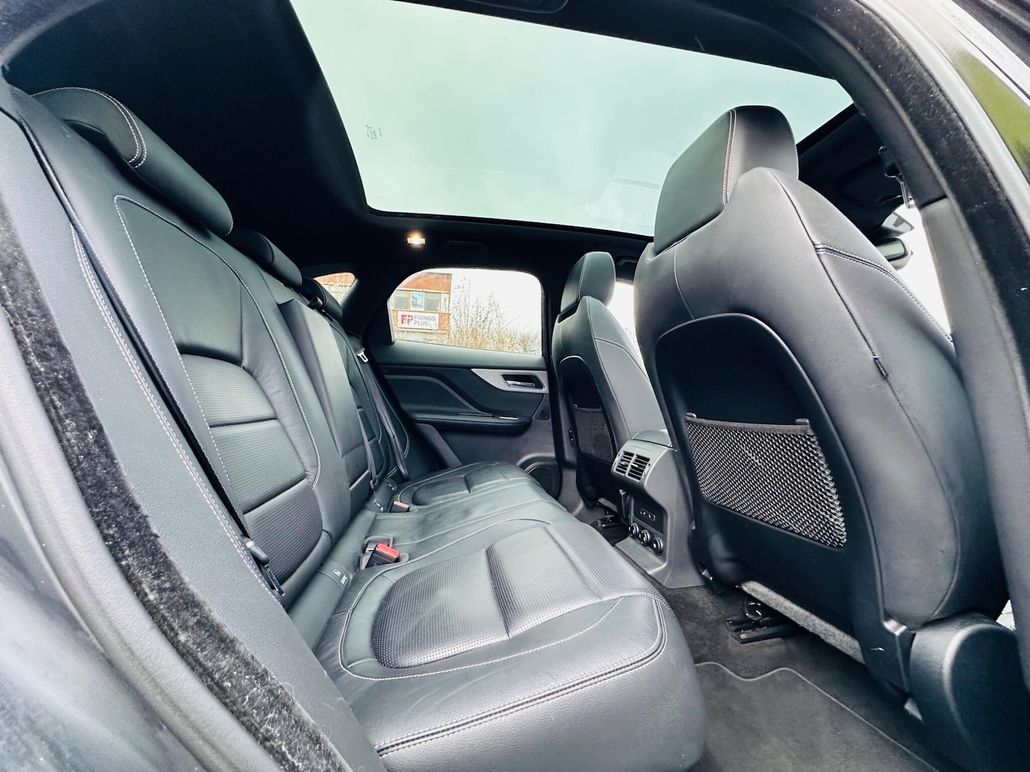 Used Jaguar F-Pace 2017 for sale - 77054054: Photo 17