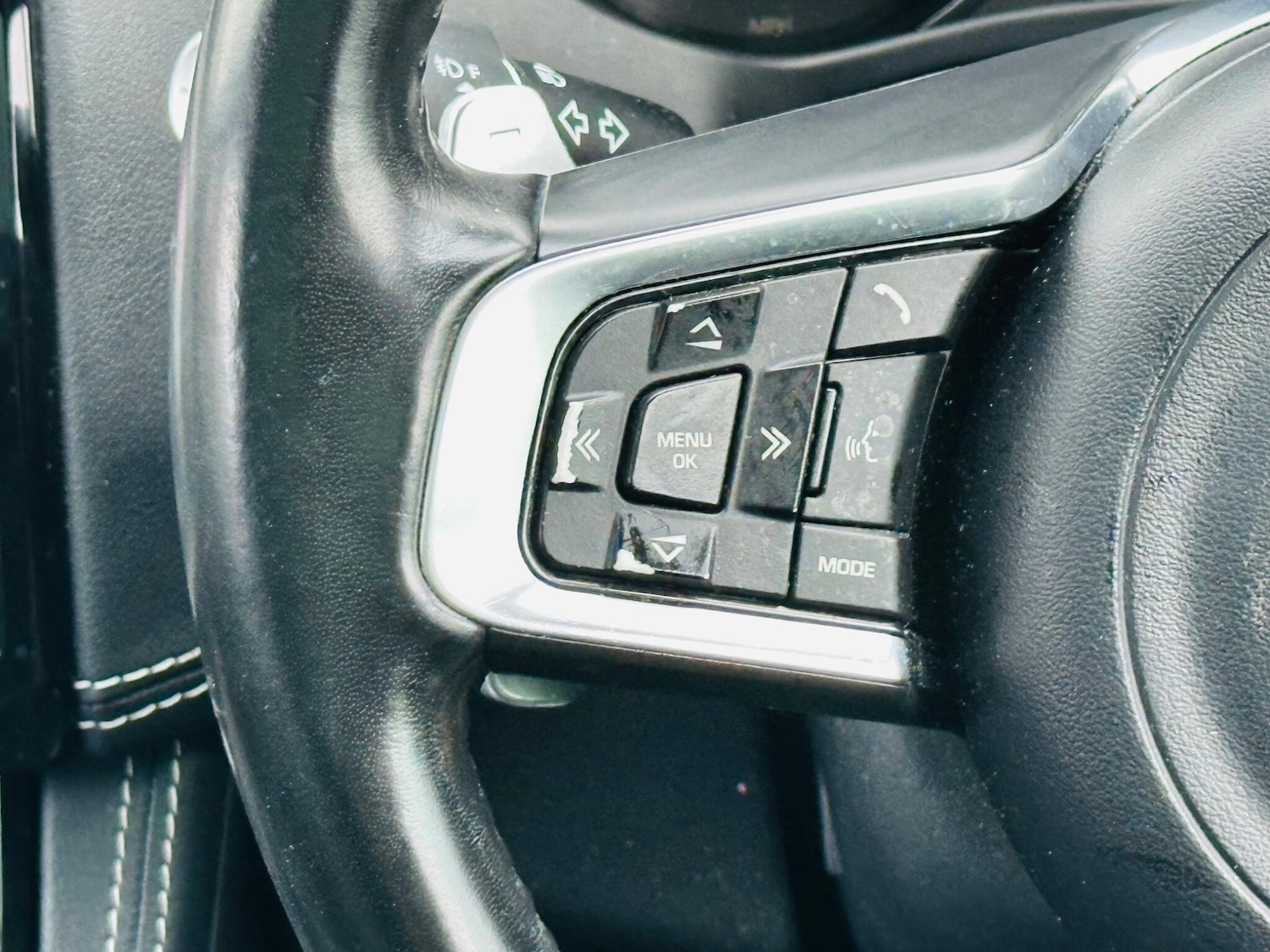 Used Jaguar F-Pace 2017 for sale - 77054054: Photo 23