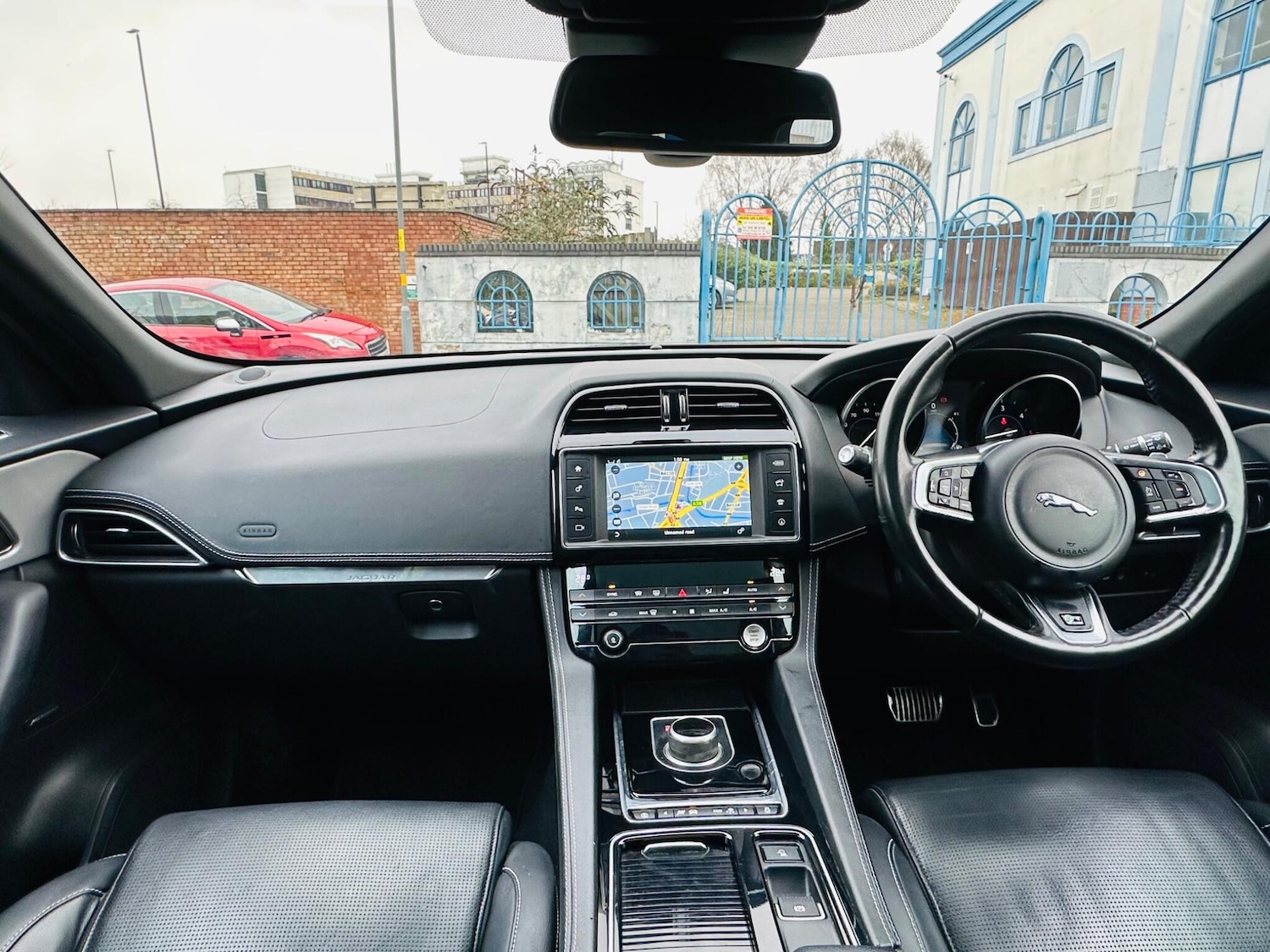 Used Jaguar F-Pace 2017 for sale - 77054054: Photo 27