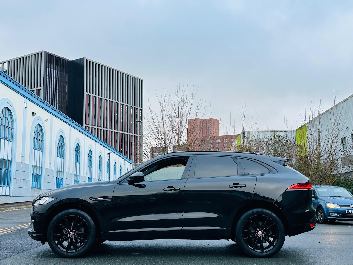 Used Jaguar F-Pace 2017 for sale - 77054054: Photo 8