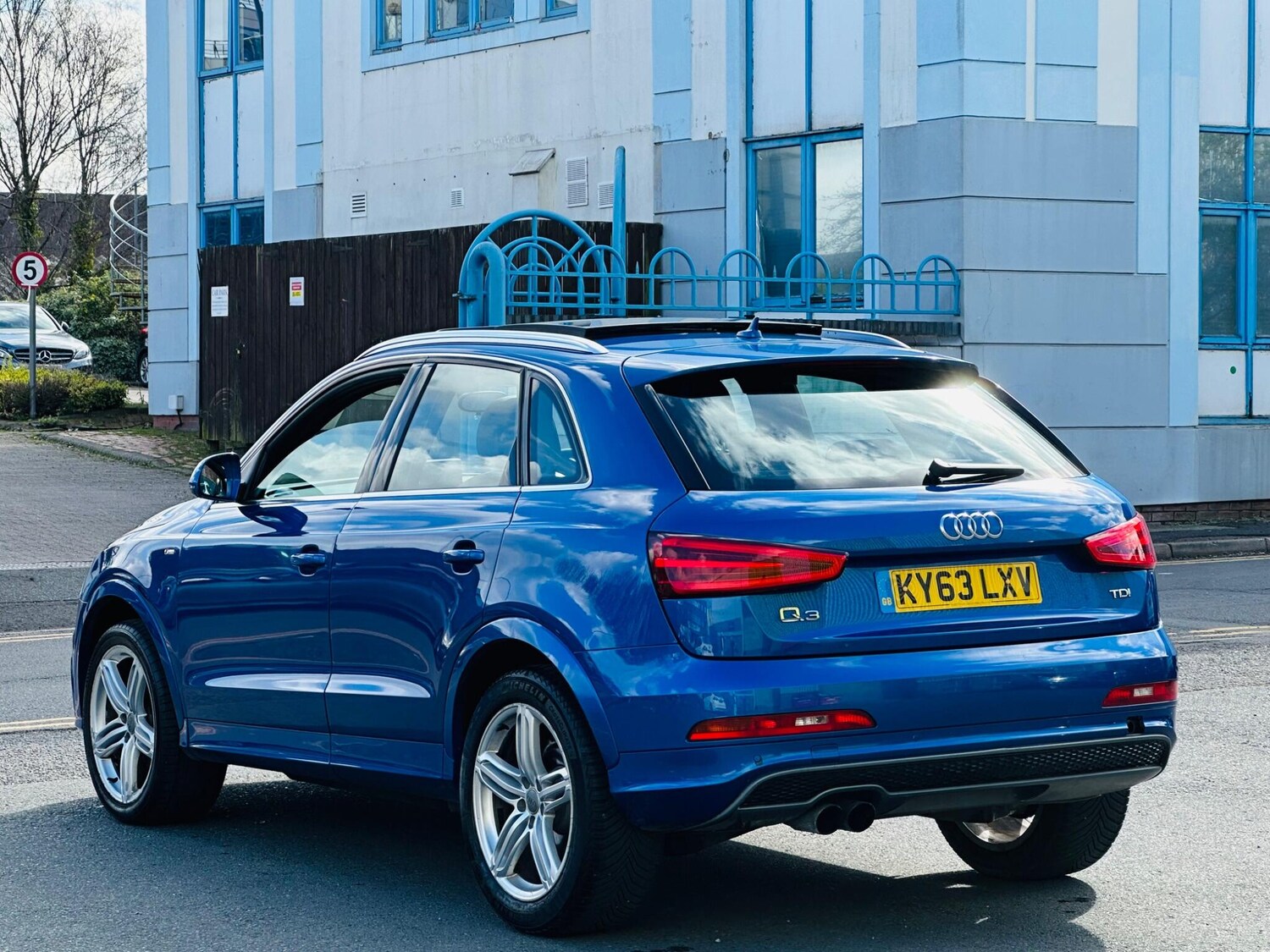 Used Audi Q3 2013 for sale - 77838726: Photo 11