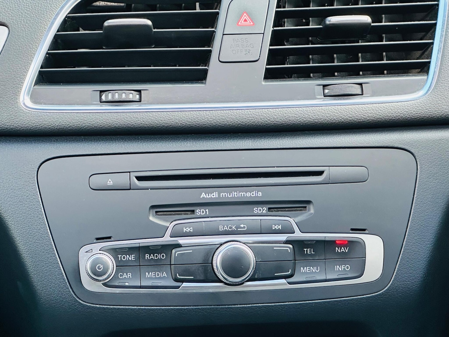 Used Audi Q3 2013 for sale - 77838726: Photo 19