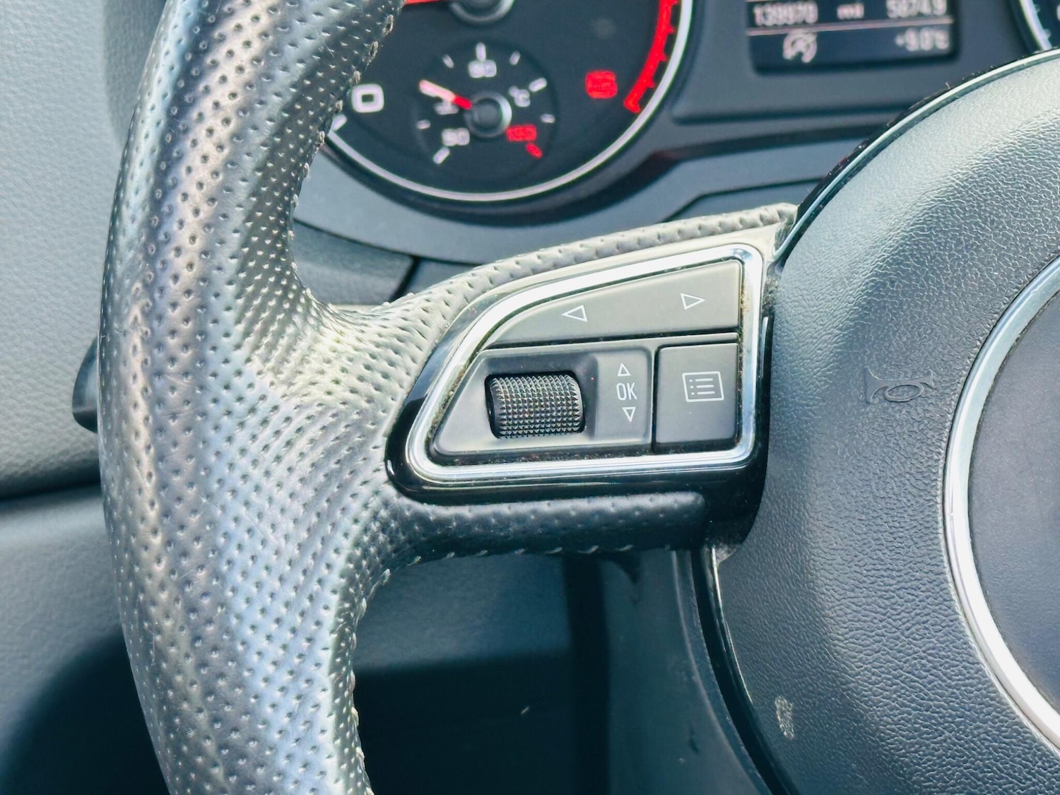 Used Audi Q3 2013 for sale - 77838726: Photo 23