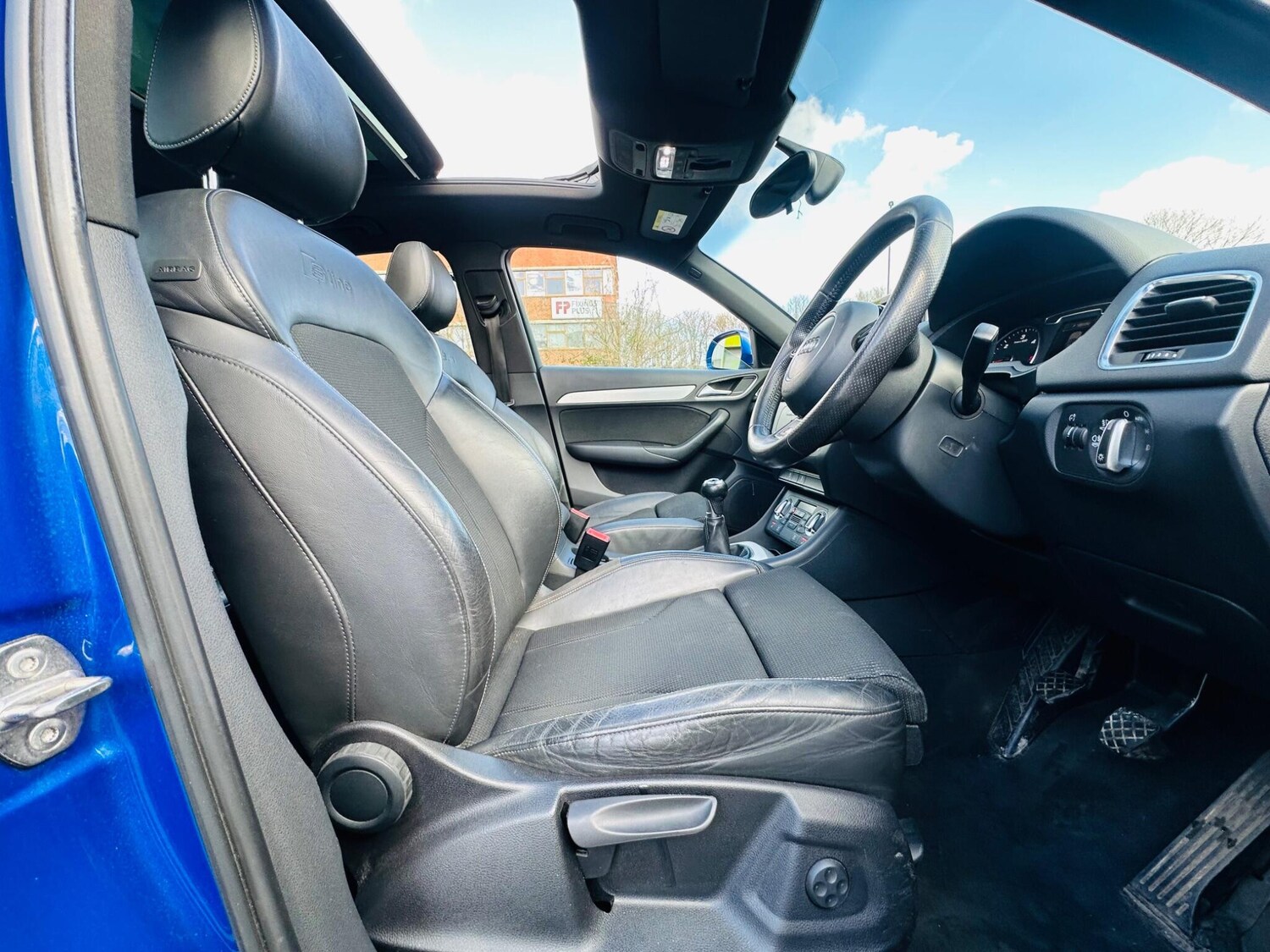 Used Audi Q3 2013 for sale - 77838726: Photo 26