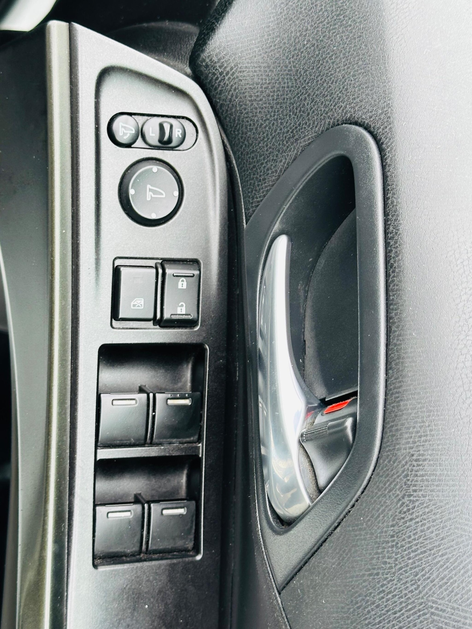 Used Honda Civic 2016 for sale - 76349080: Photo 25