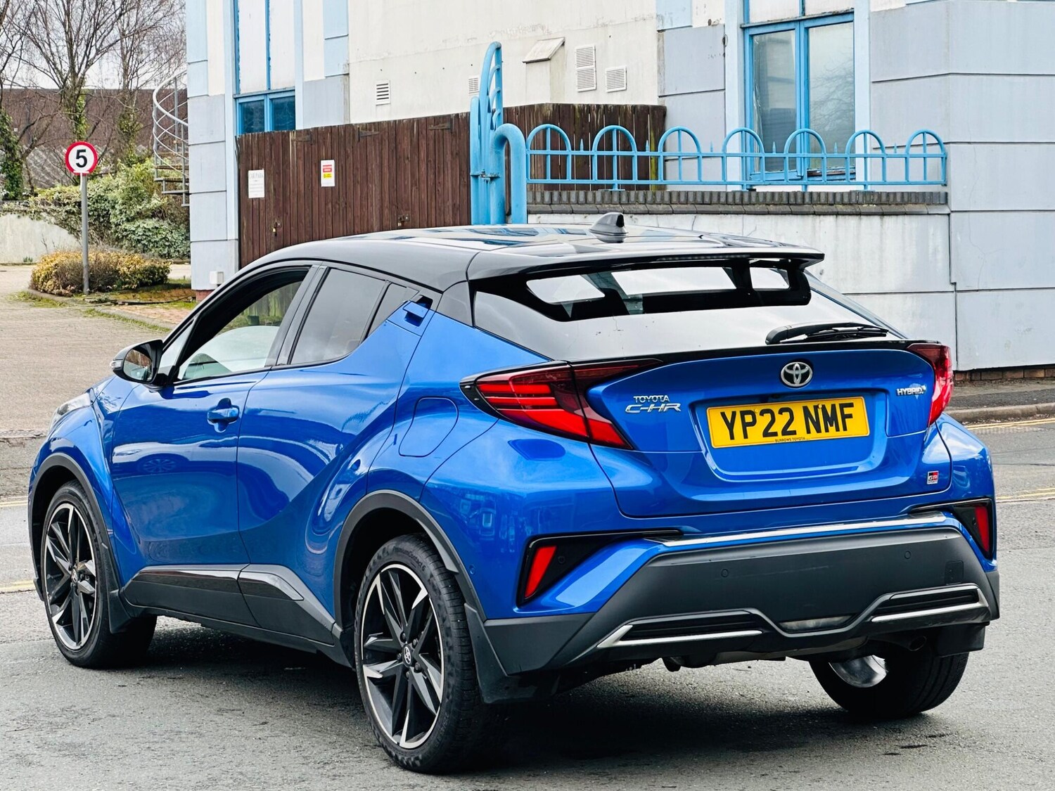 Used Toyota C-HR 2022 for sale - 77625978: Photo 10