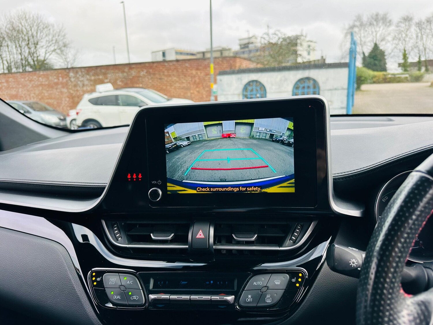 Used Toyota C-HR 2022 for sale - 77625978: Photo 25