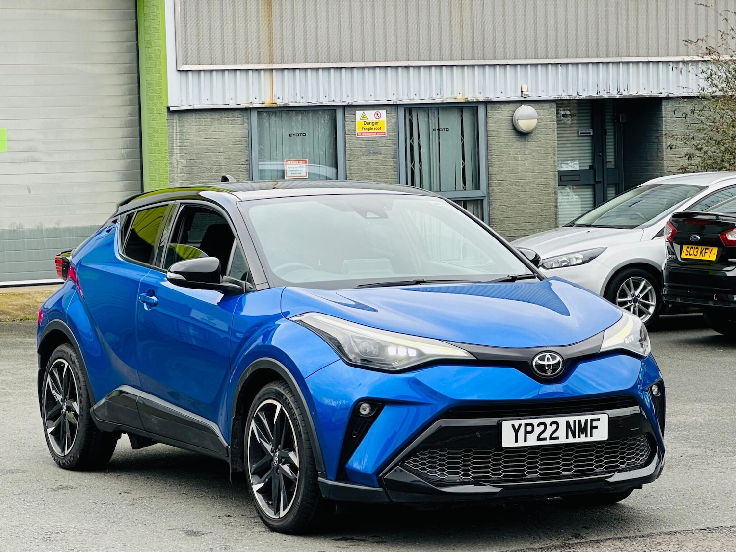 Used Toyota C-HR 2022 for sale - 77625978: Photo 6