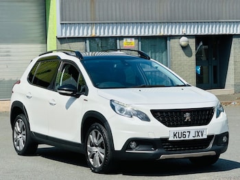 Used Peugeot 2008 2017 for sale - 75563321: Photo