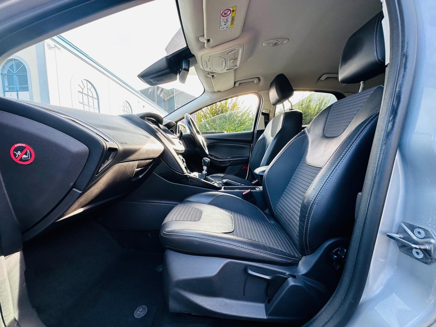 Used Ford Focus 2015 for sale - 76991511: Photo 9