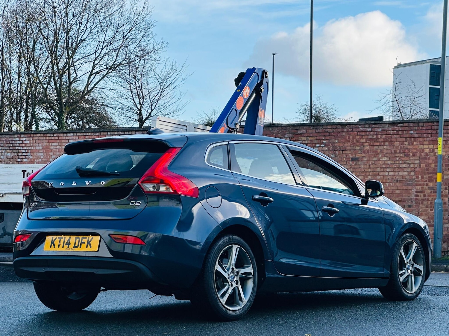 Used Volvo V40 2014 for sale - 76572276: Photo 13