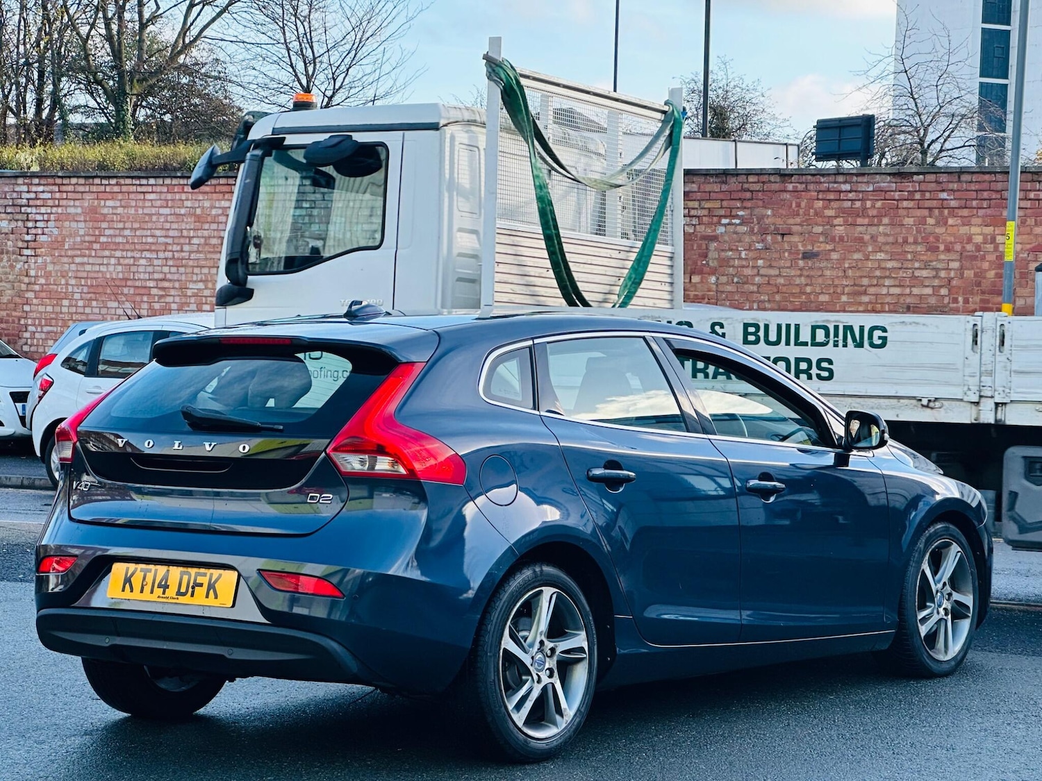 Used Volvo V40 2014 for sale - 76572276: Photo 14