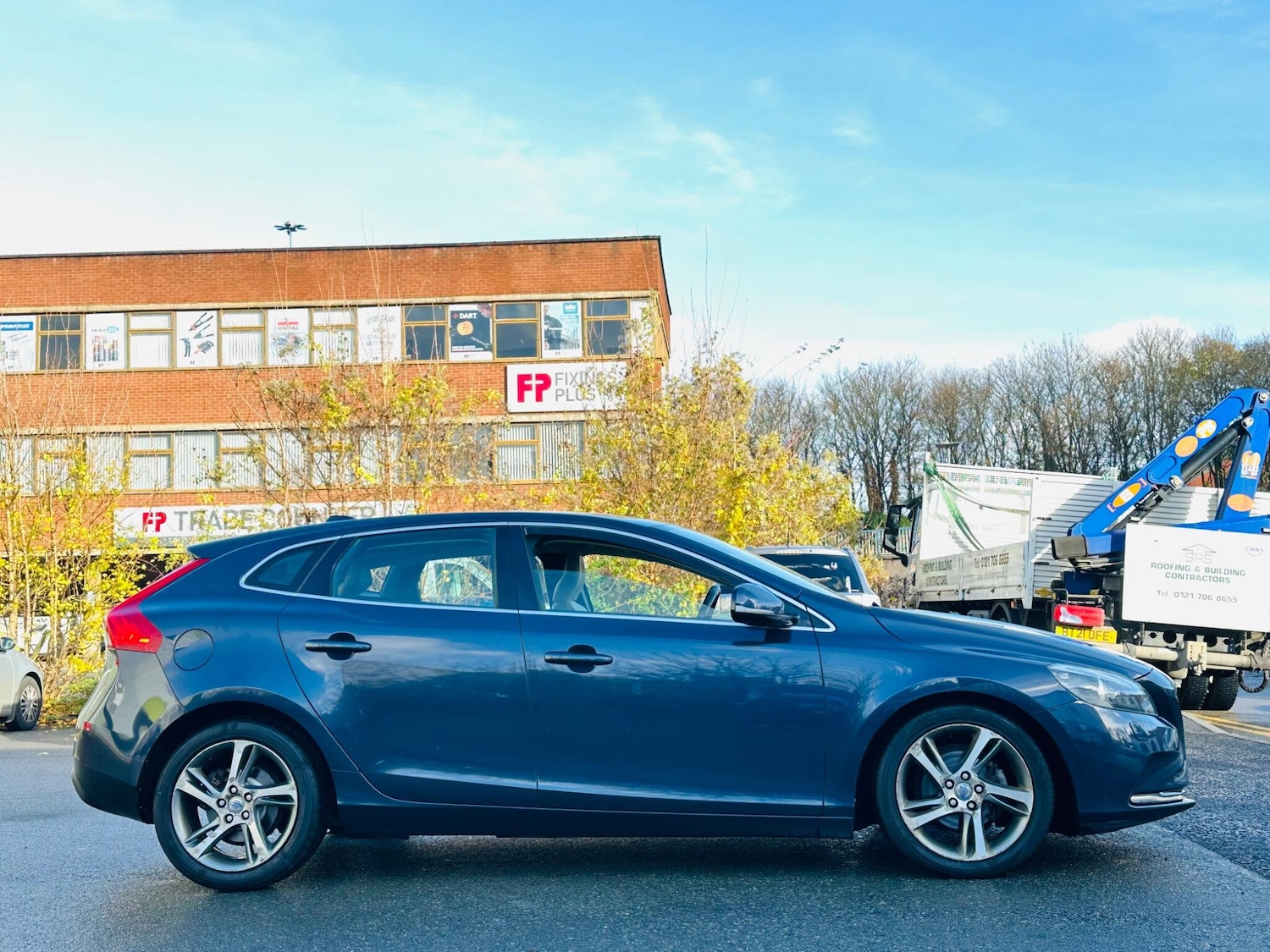 Used Volvo V40 2014 for sale - 76572276: Photo 18