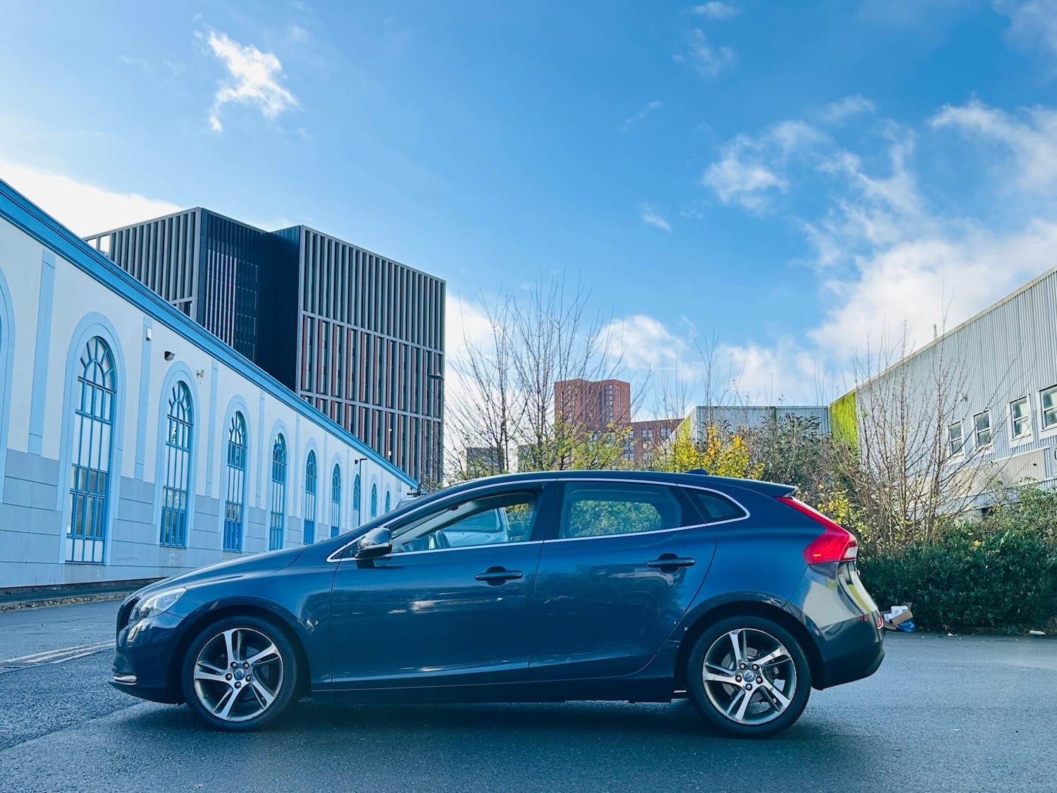 Used Volvo V40 2014 for sale - 76572276: Photo 8