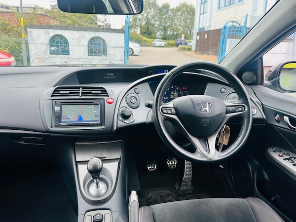 Used Honda Civic 2011 for sale - 76002376: Photo 17