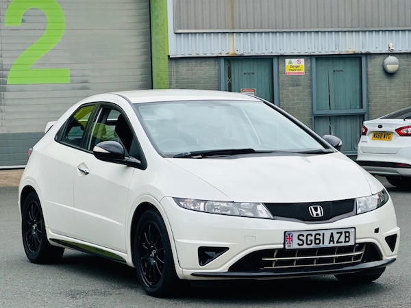 Used Honda Civic 2011 for sale - 76002376: Photo 1