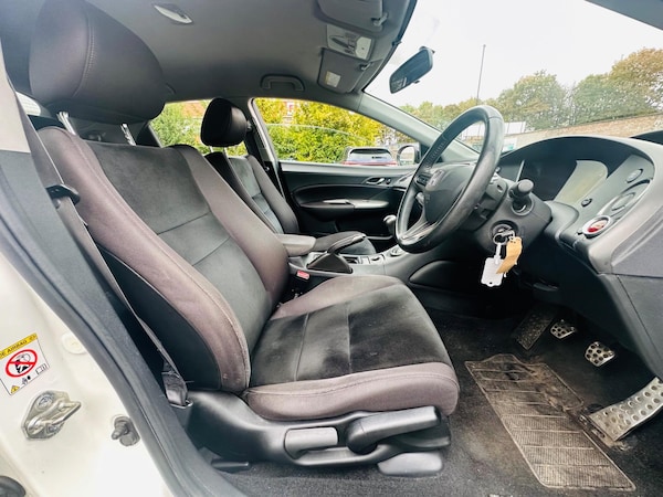 Used Honda Civic 2011 for sale - 76002376: Photo 24