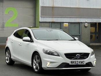 Used Volvo V40 2013 for sale - 77109562: Photo