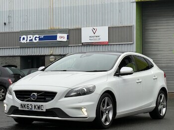 Used Volvo V40 2013 for sale - 77109562: Photo