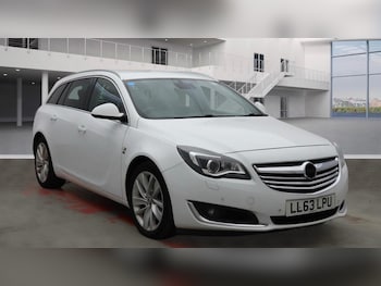 Vauxhall - Insignia