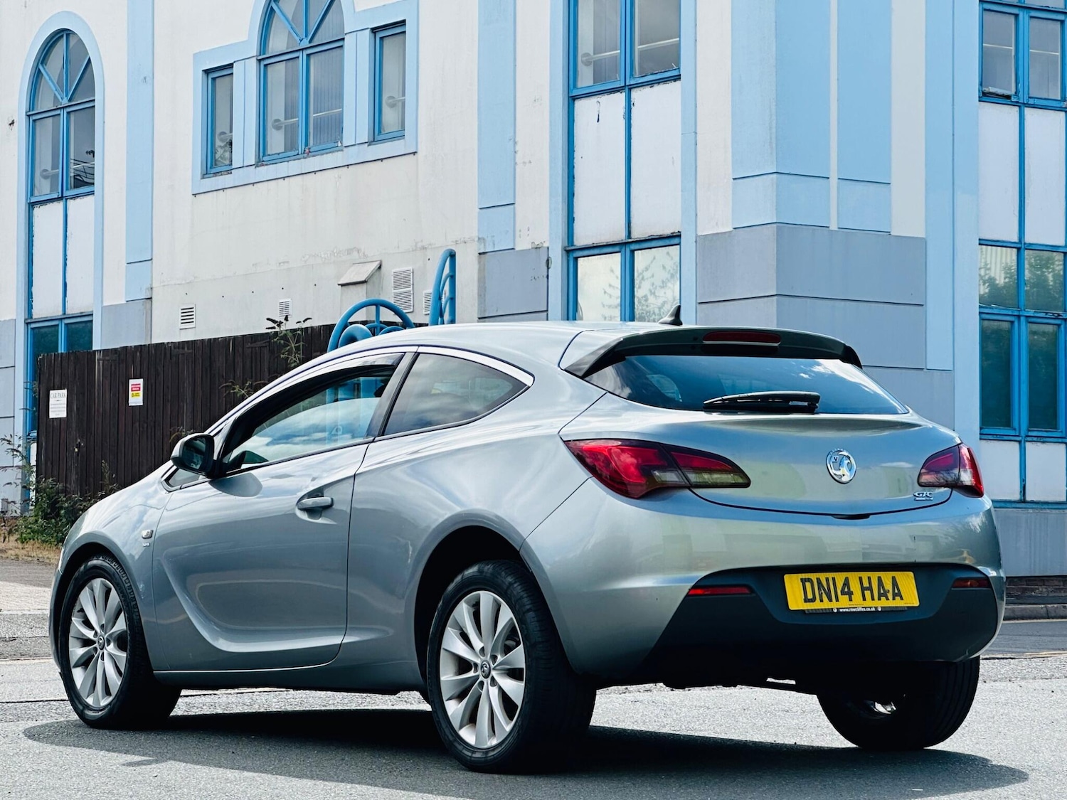 Used Vauxhall Astra GTC 2014 for sale - 76238815: Photo 10