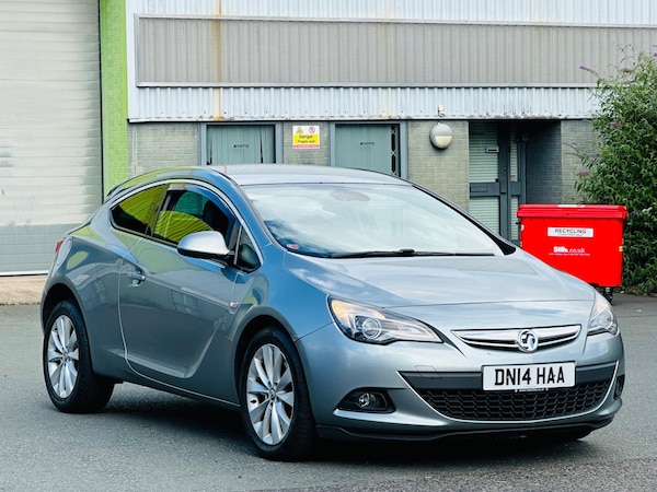 Used Vauxhall Astra GTC 2014 for sale - 76238815: Photo 1
