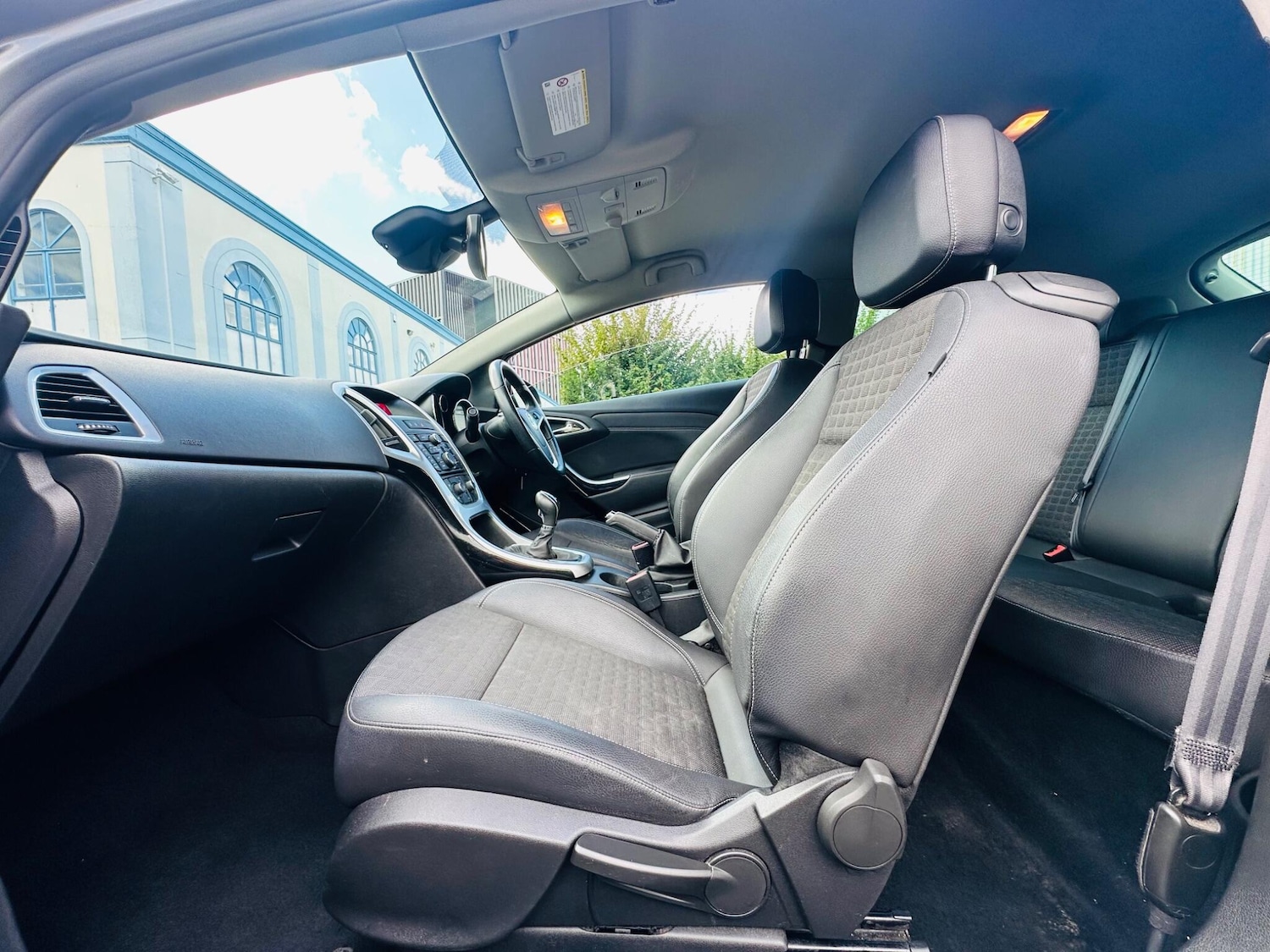 Used Vauxhall Astra GTC 2014 for sale - 76238815: Photo 9