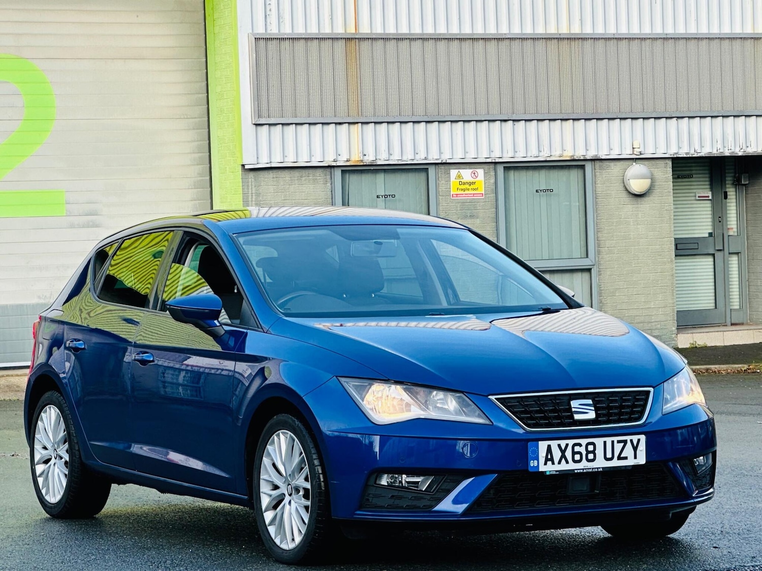 Used SEAT Leon 2019 for sale - 76935954: Photo 1