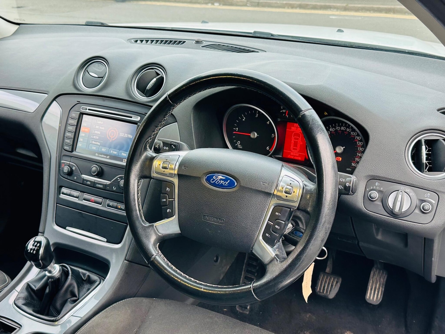 Used Ford Mondeo 2013 for sale - 76992146: Photo 24