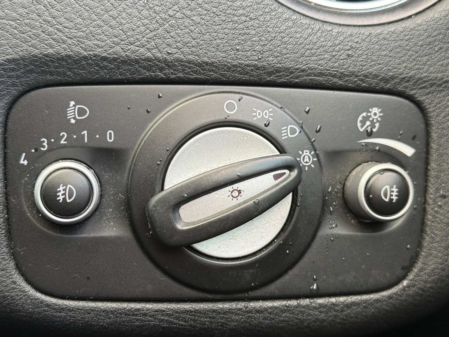 Used Ford Mondeo 2013 for sale - 76743159: Photo 26