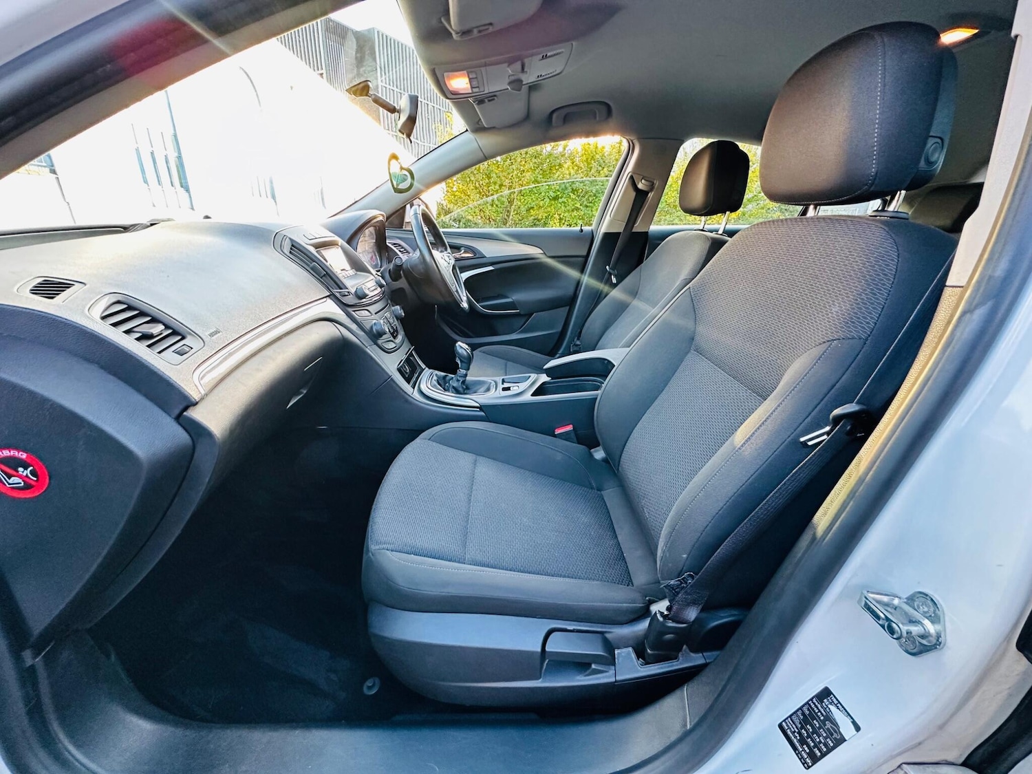 Used Vauxhall Insignia 2014 for sale - 76995530: Photo 9