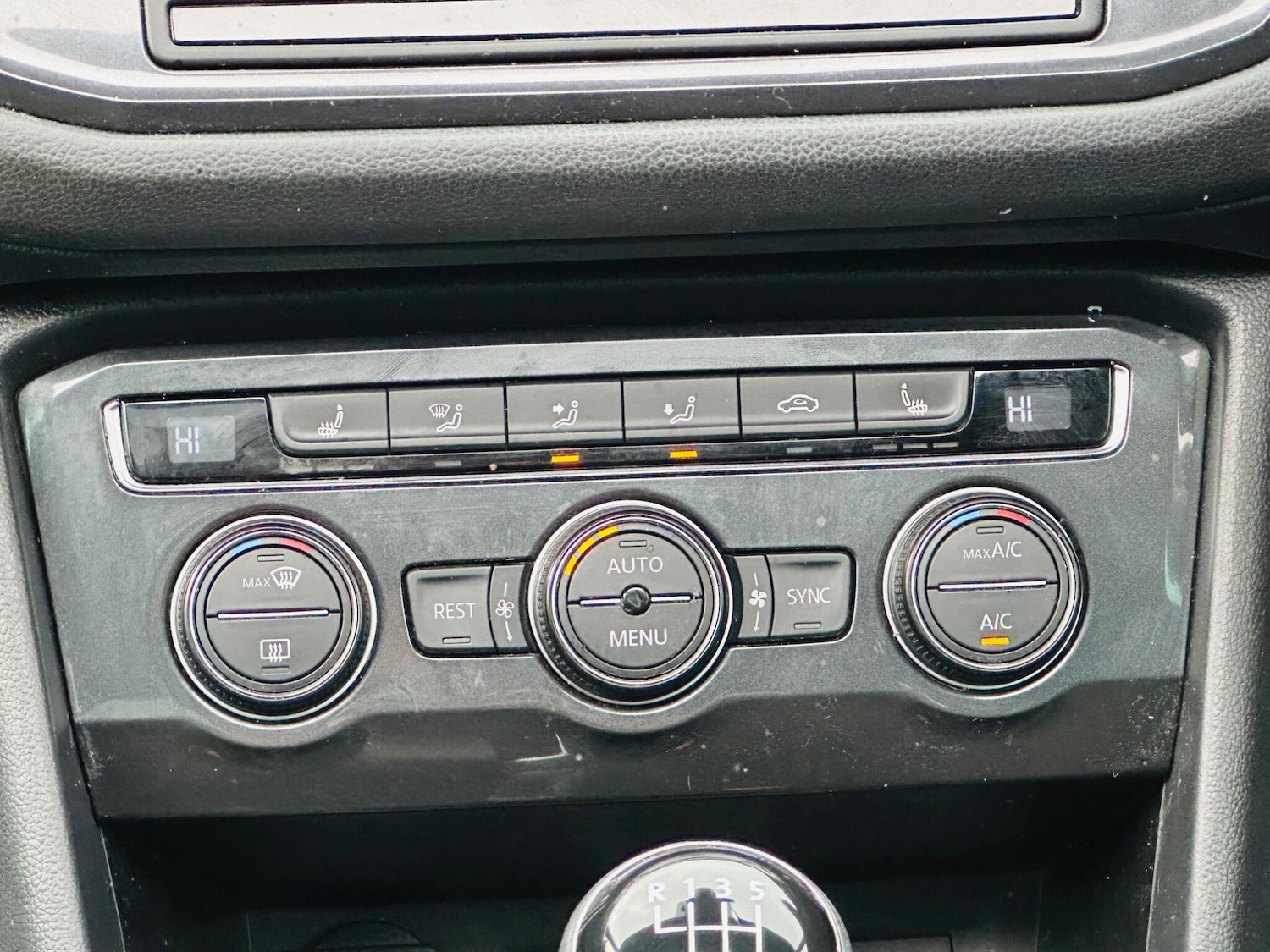 Used Volkswagen Tiguan 2016 for sale - 76991691: Photo 22