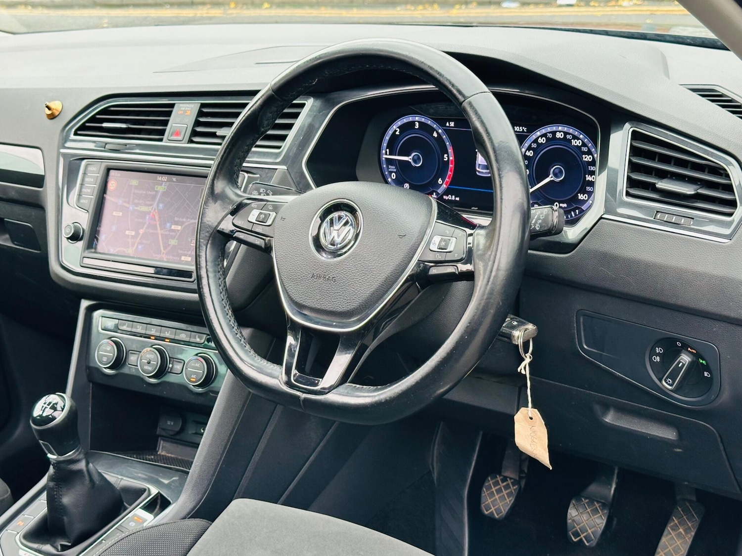 Used Volkswagen Tiguan 2016 for sale - 76991691: Photo 26