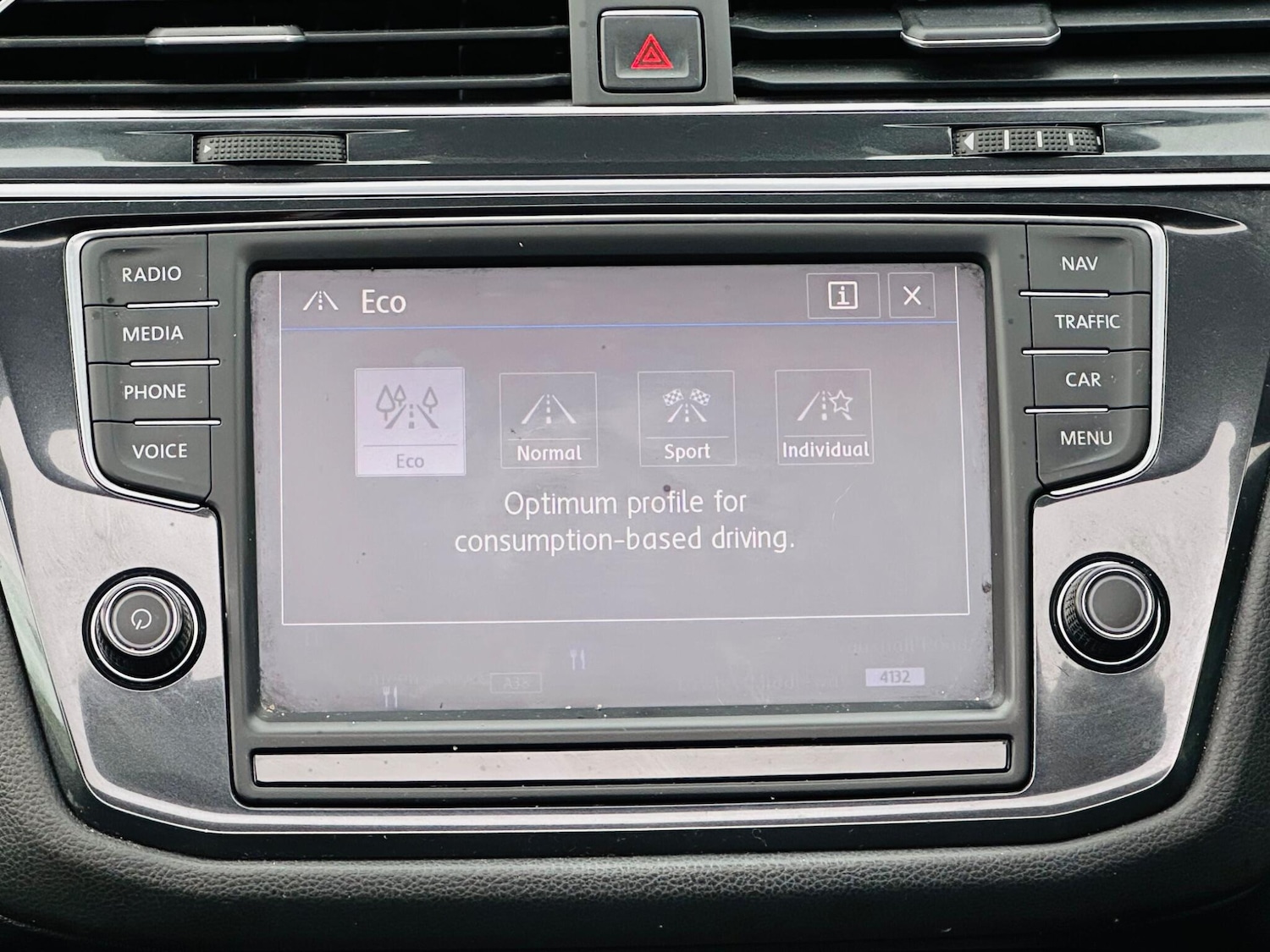 Used Volkswagen Tiguan 2016 for sale - 76991691: Photo 27