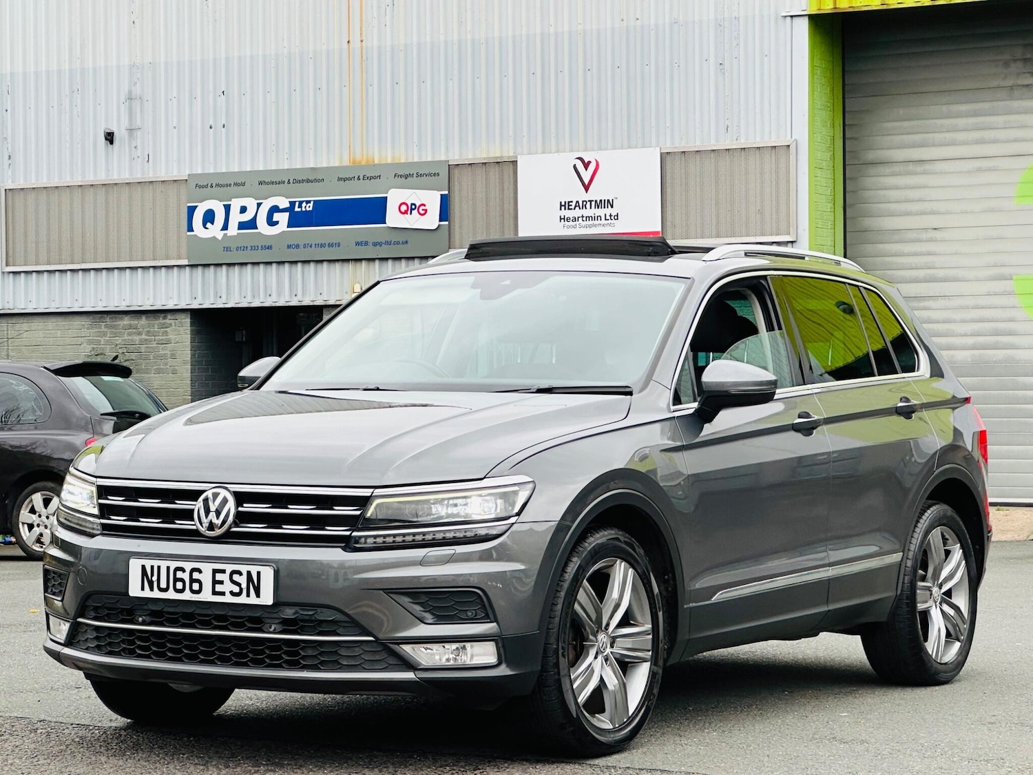 Used Volkswagen Tiguan 2016 for sale - 76991691: Photo 4