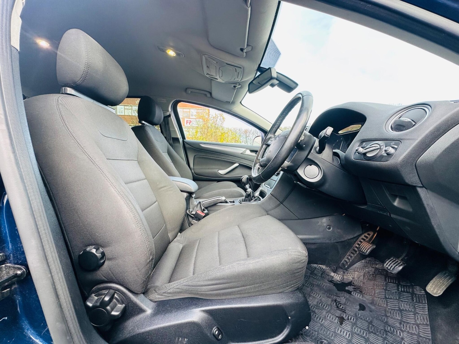 Used Ford Mondeo for sale - 76572610: Photo 25