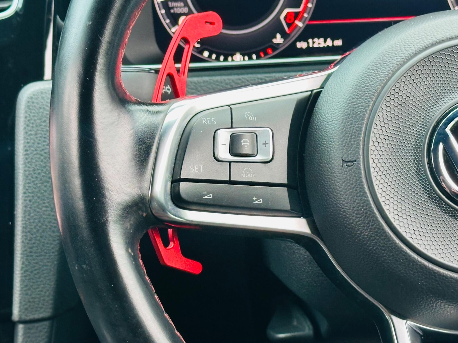 Used Volkswagen Golf for sale - 77793897: Photo 25